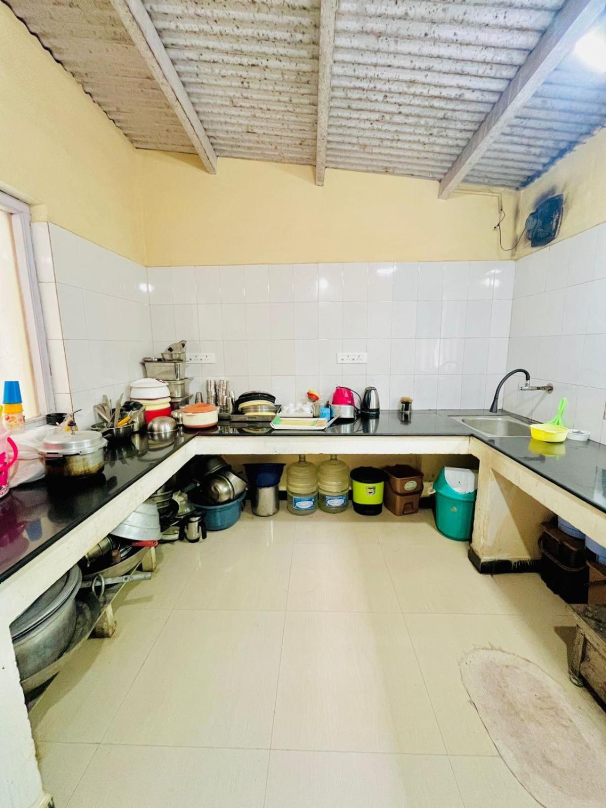 Nilgiris Inn Kotagiri Buitenkant foto