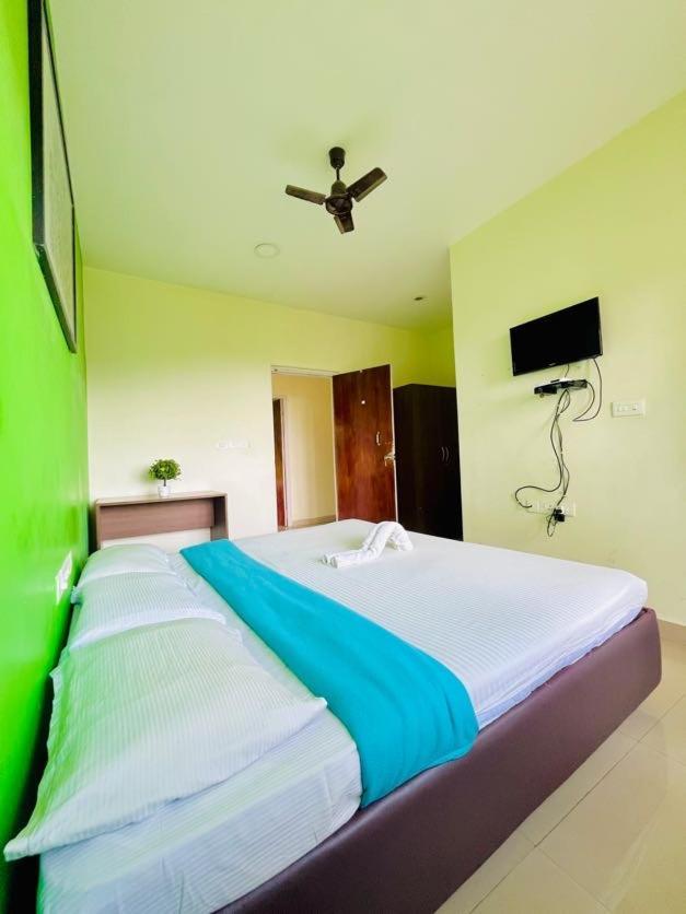 Nilgiris Inn Kotagiri Buitenkant foto