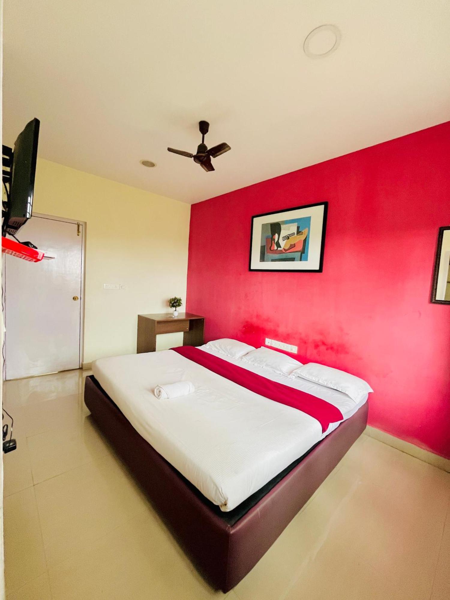 Nilgiris Inn Kotagiri Buitenkant foto